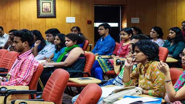 IIT Madras: ఐఐటీ మద్రాస్ కొత్త కోర్సులు ప్రారంభం.. ఆన్లైన్లో దరఖాస్తులు.. పూర్తి వివరాలు..!