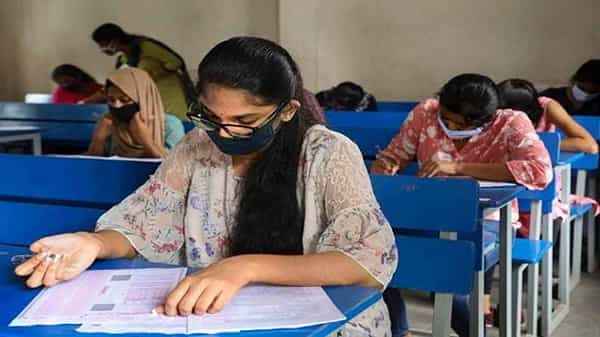 JEE Advanced 2021: జేఈఈ అడ్వాన్స్ 2021 బ్రోచర్ విడుదల.. పూర్తి వివరాలు తెలుసుకోండి..!