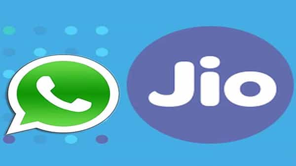 JIO Recharge: యూజర్లకు మరో సదుపాయం తీసుకొచ్చిన జియో.. ఇకపై వాట్సాప్ ద్వారా రీఛార్జ్..