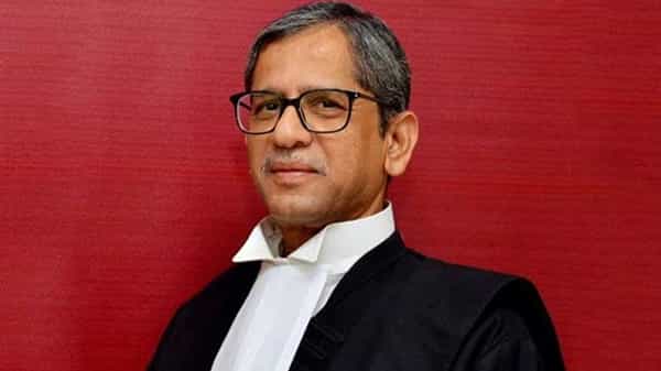 CJI NV Ramana: తల్లితండ్రుల వలె ఆదరించారు.. తెలుగు రాష్ట్రాల పర్యటనపై భావోద్వేగానికి గురైన జస్టిస్ ఎన్వి రమణ