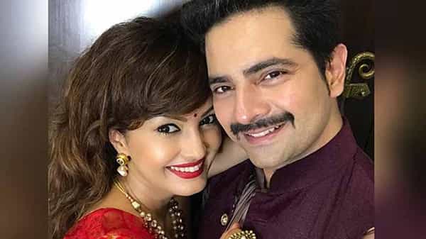 Karan Mehra: పాపులర్ టీవీ యాక్టర్ కరణ్ మెహ్రా అరెస్ట్.. తనను కొట్టాడంటూ భార్య ఫిర్యాదు.. ఆ వెంటనే..