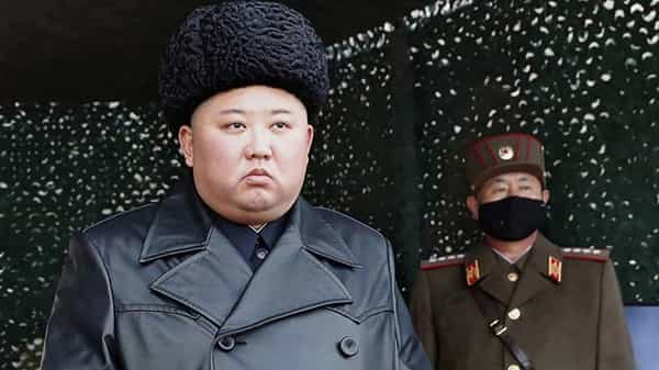Kim Jong Un: మరో వార్కు తెరలేపిన కిమ్.. క్రూరత్వానికి పరాకాష్ట.. తేడా వస్తే మరణశిక్షే.!