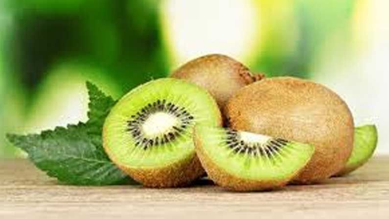 Kiwi Fruit : యాపిల్ కంటే ఐదు రెట్లు పోషకాలు కలిగిన ఈ పండు తింటే ప్రయోజనాలు ఎన్నో