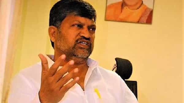 L.Ramana-TRS: సైకిల్ దిగి.. కారు ఎక్కుతున్నారా.. మరికాసేపట్లో L.రమణ పార్టీ మార్పుపై క్లారిటీ..