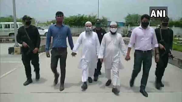 Love Jihad Rocket: భారత్లో మరో ఐఎస్ఐ కుట్ర బట్టబయలు.. చెవిటి , మూగ పిల్లలే టార్గెట్.. మతమార్పిడిలకు పాల్పడుతున్న ఇద్దరి అరెస్ట్