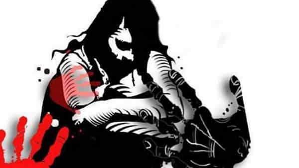 Woman Doctor: దారుణం.. ఫుడ్ డెలివరీ ఇచ్చేందుకు వచ్చి.. మహిళా వైద్యురాలిపై అత్యాచారం..