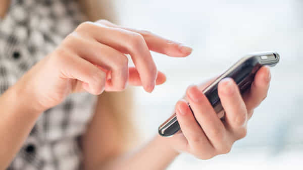 Health Risks Of Mobile Phones: మొబైల్ ఫోన్లు ఎక్కువగా వాడుతున్నారా? అయితే తస్మాత్ జాగ్రత్త! ఈ రోగాలు రావొచ్చు!