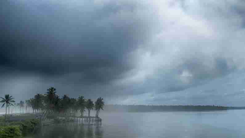 Monsoon: రేపు కేరళలోకి ప్రవేశించనున్న నైరుతీ రుతుపవనాలు.. అలర్ట్ ప్రకటించిన అధికారులు..