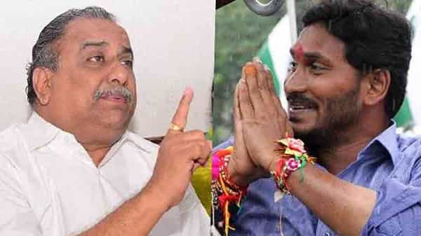 Mudragada : క్షత్రియులు, వైశ్యులు, బ్రాహ్మణులు సమాజానికి సేవ చేసిన వారే.. అలా అవమానించొద్దు : సీఎంకు ముద్రగడ లేఖ