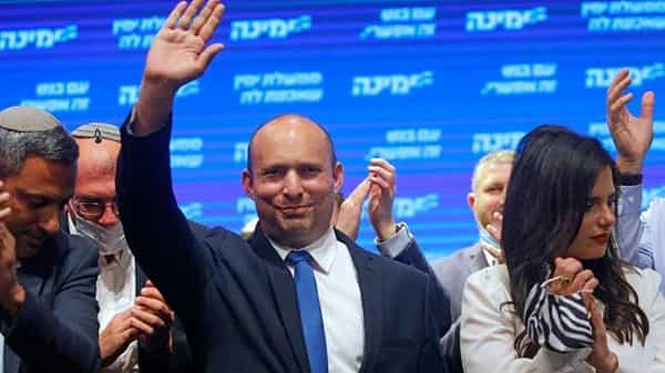 Israel New Prime Minister: ఇజ్రాయెల్లో పెద్ద మార్పు.. నెతన్యాహు ఔట్.. నఫ్తాలీ బెన్నెట్ ఇన్..