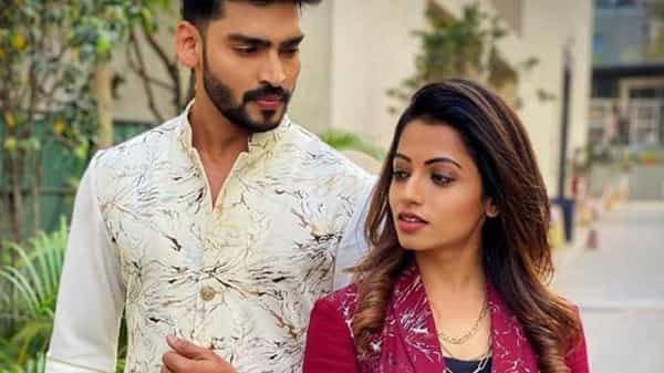 ఆ వ్యక్తితో నవ్య స్వామి బ్రేకప్.. ఇప్పుడు రవికృష్ణతో రిలేషన్షిప్!.. వైరల్గా మారిన నెటిజన్ కామెంట్