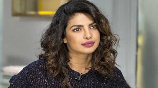 Priyanka Chopra: బాలీవుడ్లో వారిదే ఆధిపత్యం.. బీటౌన్ పై షాకింగ్ కామెంట్స్ చేసిన గ్లోబల్ స్టార్..