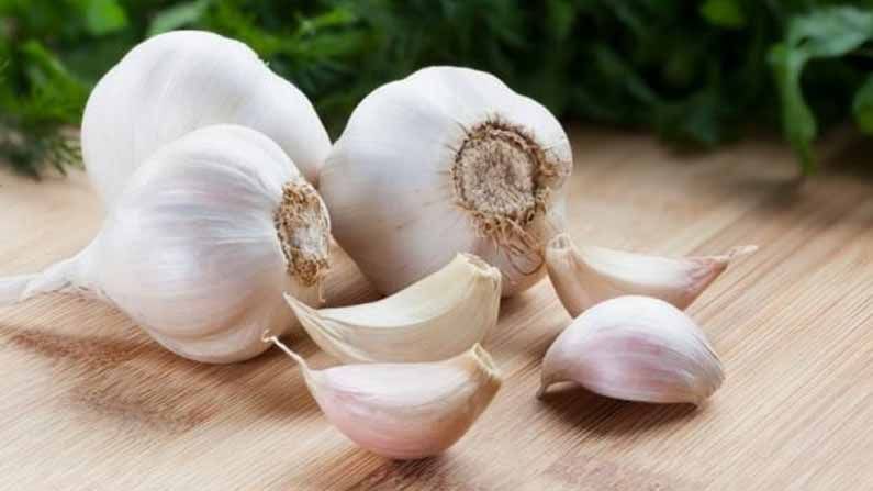 Raw Garlic Benfits : పచ్చి వెల్లుల్లి తింటే అద్భుత ప్రయోజనాలు..! ఈ నాలుగు సమస్యలకు చక్కటి పరిష్కారం..