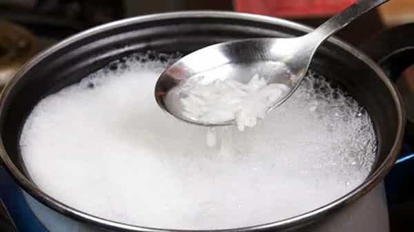 Rice Water : అన్నం వండిన తర్వాత గంజిని పడేస్తున్నారా.. అది తాగితే కలిగే ఆరోగ్య ప్రయోజనాలు ఎన్నో తెలుసా