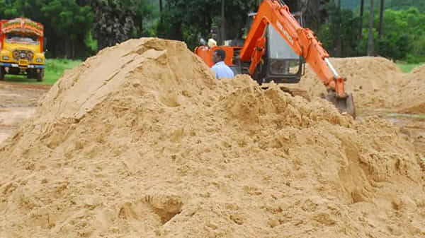ఇకపై ఏపీలో ఇసుక తవ్వకాలకు ఈ-పర్మిట్ తప్పనిసరి.. ప్రత్యేక సాఫ్ట్వేర్ను సిద్దం చేసిన మైనింగ్ శాఖ..
