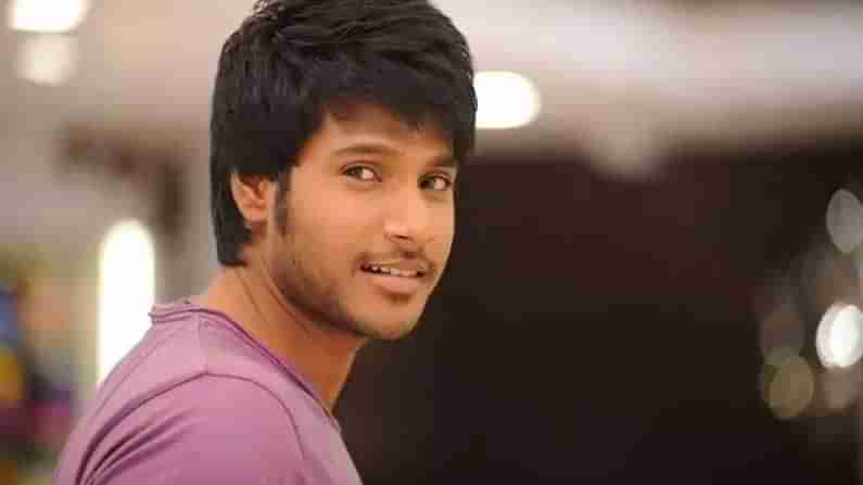 Sandeep Kishan: ఓటీటీ వైపు చూస్తున్న యంగ్ హీరో.. సందీప్ కిషన్ రెండు సినిమాలు విడుదల అక్కడే ?..