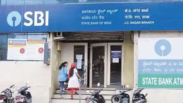 SBI కస్టమర్లకు గుడ్న్యూస్.. అందుబాటులోకి కొత్త క్రెడిట్ కార్డ్స్.. అదిరిపోయే బెనిఫిట్స్.. వీరికి అనుగుణంగా..