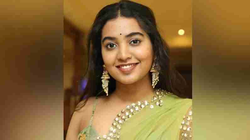 Shivathmika Rajashekar: కోలివుడ్‏లో శివాత్మిక దూకుడు... సెట్స్ పై ఫస్ట్ మూవీ... మరో సినిమాకు గ్రీన్ సిగ్నల్..