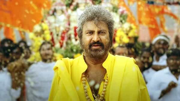 Son Of India: నేను చీకటిలో ఉండే వెలుతురిని.. వెలుతురులో ఉండే చీకటిని.. మోహన్ బాబు డైలాగ్స్ .. వెరీ ఇంట్రెస్టింగ్ అంటున్న చిరు