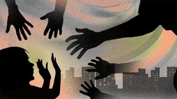 Tadepalli Gang Rape: తాడేపల్లి గ్యాంగ్ రేప్ కేసులో కీలక పురోగతి.. ఒకరి అరెస్ట్.. మరొకరి కోసం గాలింపు..