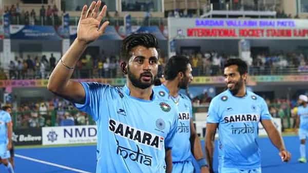 Tokyo Olympics: ఒలింపిక్ స్వర్ణం కొడతాం..వారికి అంకితం ఇస్తాం..భారత హాకీ జట్టు కెప్టెన్ మన్ప్రీత్ సింగ్ ప్రతిజ్ఞ!