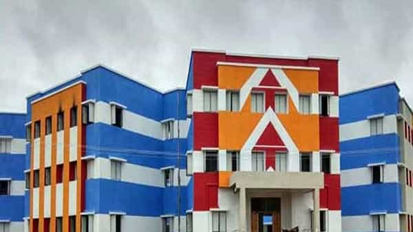 TSWREIS Recruitment 2021: తెలంగాణ గిరిజన సంక్షేమ గురుకులాల్లో ఫ్యాకల్టీ ఉద్యోగాలు.. ఇలా అప్లై చేసుకోండి..
