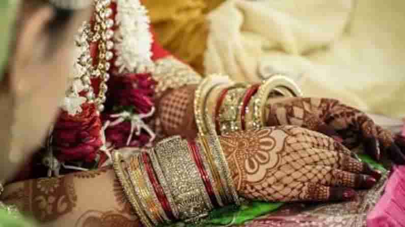 UP Gutka groom : గుట్కా నమిలే మొగుడు నాకెందుకు..? తెగేసి చెప్పిన పెళ్లికూతురు..! పీఠలపై ఆగిన పెళ్లి..