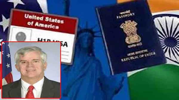 US Resume Student Visa: విద్యార్థులకు గుడ్న్యూస్.. సోమవారం నుంచి స్టూడెంట్ వీసాల ప్రక్రియ.. తొలుత వారికి మాత్రమే ప్రాధాన్యం!