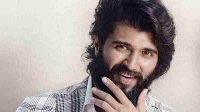 Vijay Deverakonda: డేరింగ్ స్టెప్స్.. క్రేజీ ట్వీట్స్.. రౌడీ హీరో రూటే సెపరేట్..