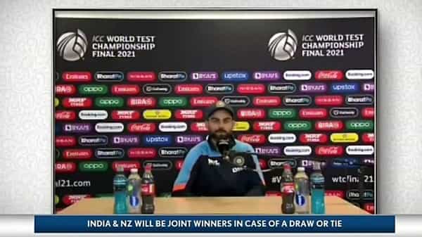 WTC Final 2021: అభిమానులను నిరాశపరిచిన కోహ్లీ..? రోనాల్డో లా ఎందుకు చేయలేదంటూ నెటిజన్ల ప్రశ్నల వర్షం..!