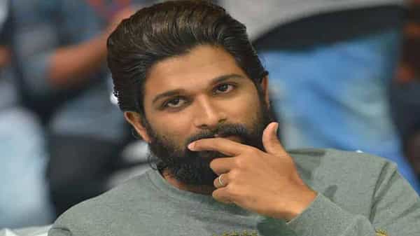 Allu Arjun: తమిళ స్టార్ డైరెక్టర్స్ కన్ను మెగా వారసులపై పడిందా ? చరణ్కు పోటీగా బన్నీ పాన్ ఇండియా ప్రాజెక్ట్..