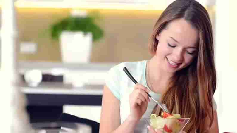 Anti Aging Food: ఈ ఆహారాన్ని మీ డైట్లో భాగం చేసుకోండి.. వృద్ధాప్యాన్ని దరి చేరనివ్వకండి. ఇంతకీ అవేంటంటే..