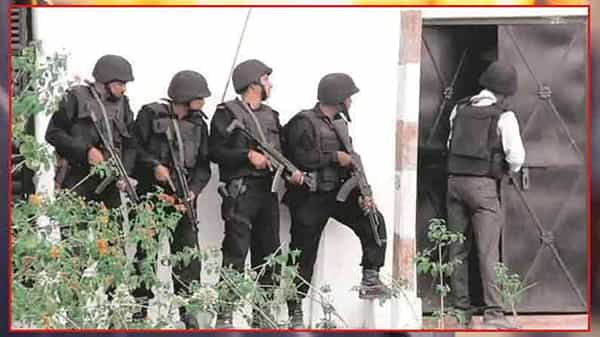 Anti-Terrorist Squad: యూపీలో టెన్షన్.. టెన్షన్.. ఓ ఇంటిలో నక్కిన టెర్రరిస్టులు.. ఆపరేషన్ మొదలు పెట్టిన ATS దళాలు