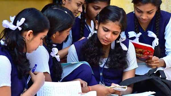 CBSE Class 10 Result: సీబీఎస్ఈ 10వ తరగతి ఫలితాల విడుదలకు సర్వం సిద్ధం.. ఫలితాలు విడుదల ఎప్పుడంటే..!