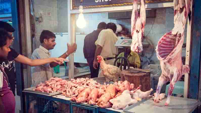 Chicken Rates: ఆదివారం, ఆషాడం, బోనాలు, కరోనా... హైదరాబాద్‌లో మండిపోతున్న మాంసం ధరలు