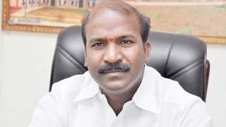 ఎంత కష్టమొచ్చిందో! కాడెద్దులుగా మారిన గ్రాడ్యుయేట్లు.. కన్నీరు పెట్టిస్తోన్న అన్నదమ్ముల వీడియో