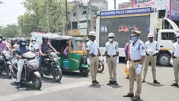 Hyderabad Police: గుర్తుపెట్టుకో సిన్నప్పా.. ఇక్కడున్నది హైదరాబాద్ పోలీసులు.. ఎవ్వరినీ వదలరు..