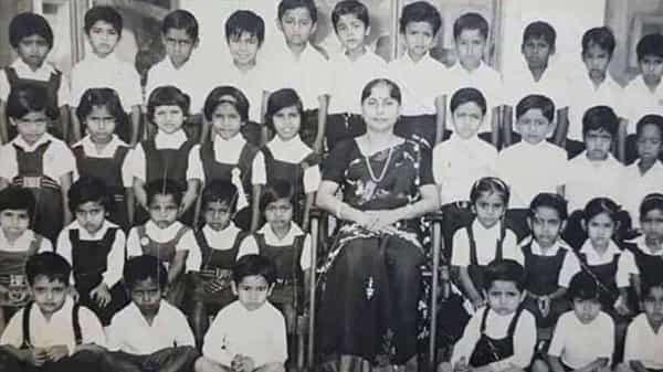 Viral Photo: మిస్టర్ కూల్ ధోని ఈ ఫొటోలో ఉన్నాడు.. గుర్తు పట్టగలరా.? ఓసారి ప్రయత్నించండి చూద్దాం.
