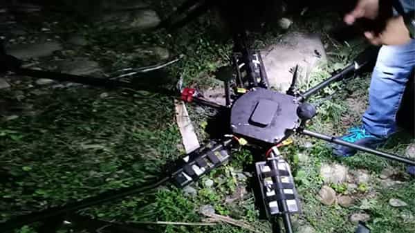 Drone: సరిహద్దు ప్రాంతంలో డ్రోన్ను కూల్చివేసిన పోలీసులు.. అందులోంచి ఐదు కిలోల పేలుడు పదార్థాలు స్వాధీనం
