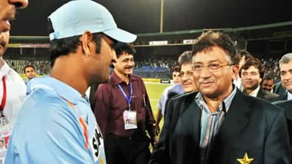 Happy Birthday Dhoni: హెయిర్ కట్ వద్దు.. పొడవాటి జుట్టుతోనే బాగున్నావ్..! ధోనీకి సలహా ఇచ్చిన పాకిస్తాన్ మాజీ ప్రెసిడెంట్