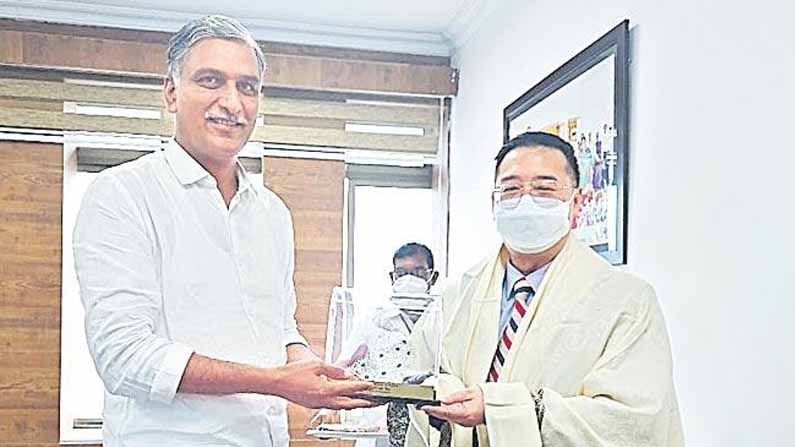 Harish Rao: తెలంగాణలో భారీగా పెట్టుబడులు పెట్టనున్న సింగపూర్‌.. గ్రీన్‌ ఎనర్జీ, ఫార్మా, డేటా సెంటర్ల ఏర్పాటు.