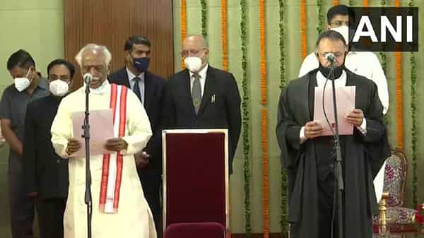 Bandaru Dattatreya: హర్యానా 18వ గవర్నర్గా బండారు దత్తాత్రేయ ప్రమాణ స్వీకారం.. వీడియో
