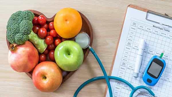Diabetic Diet: డయాబెటిస్ రోగులు ఈ పదార్థాలు తీసుకుంటే షుగర్ లెవల్స్ కంట్రోల్ చేయవచ్చు... ఏంటంటే..