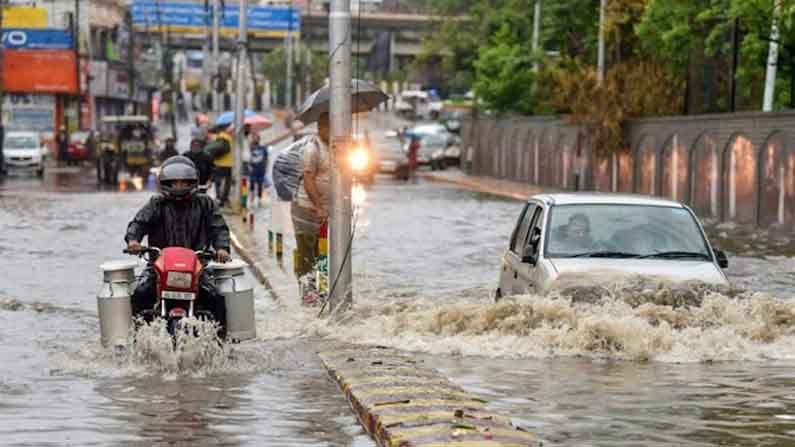 IMD Rain Alert: ముంబైని ముంచెత్తిన కుండపోత వాన.. దేశం పలు ప్రాంతాల్లో నేడు భారీవర్షాలుః ఐఎండీ