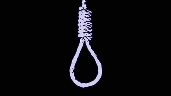 Suicide: విజయవాడలో దారుణం.. భర్త వేధింపులు తాళలేక మహిళ హోంగార్డ్ ఆత్మహత్య..