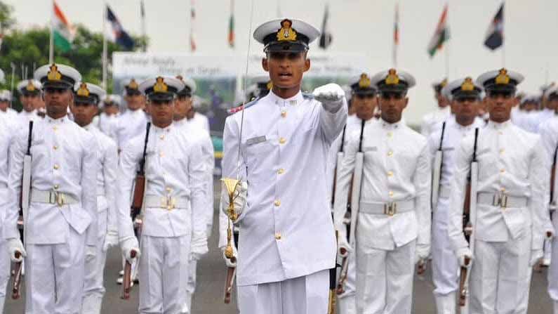 Indian Navy SSC: బీటెక్‌ విద్యార్హతతో ఇండియన్‌ నేవీలో ఉద్యోగాలు.. పెళ్లి కానీ పురుషులు అర్హులు. ఇంటర్వ్యూ ద్వారానే.