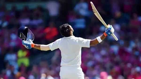 రెండేళ్లుగా ఒక్క టెస్టూ ఆడలేదు.. ఇంగ్లాండ్లో సెంచరీ బాదేశాడు.. ఆ టీమిండియా ప్లేయర్ ఎవరంటే!