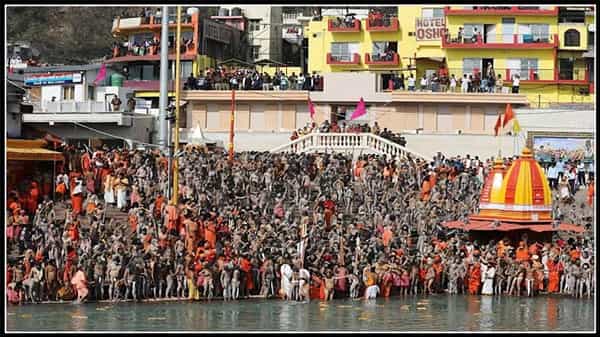 Kumbh Mela In Haridwar : కుంభ్ మేళాలో కోవిడ్ టెస్టుల్లో గోల్ మాల్..ఫ్రాడ్..లక్షల మందికి ఫోన్లు చేస్తున్న అధికారులు..