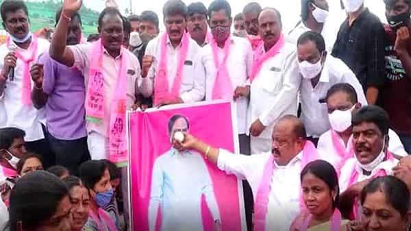 Minister Gangula: రూ.90 గడియారాన్ని చూసి కేసీఆర్ కి అన్యాయం చేయద్దు.. హుజూరాబాద్ ఉప ఎన్నికపై కమలాకర్ ఆసక్తికర వ్యాఖ్యలు