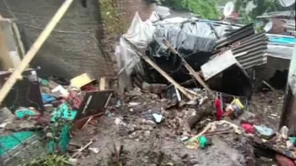 Mumbai: ముంబైలో ఘోర ప్రమాదం.. కొండచరియలు విరిగిపడి 23 మంది మృతి